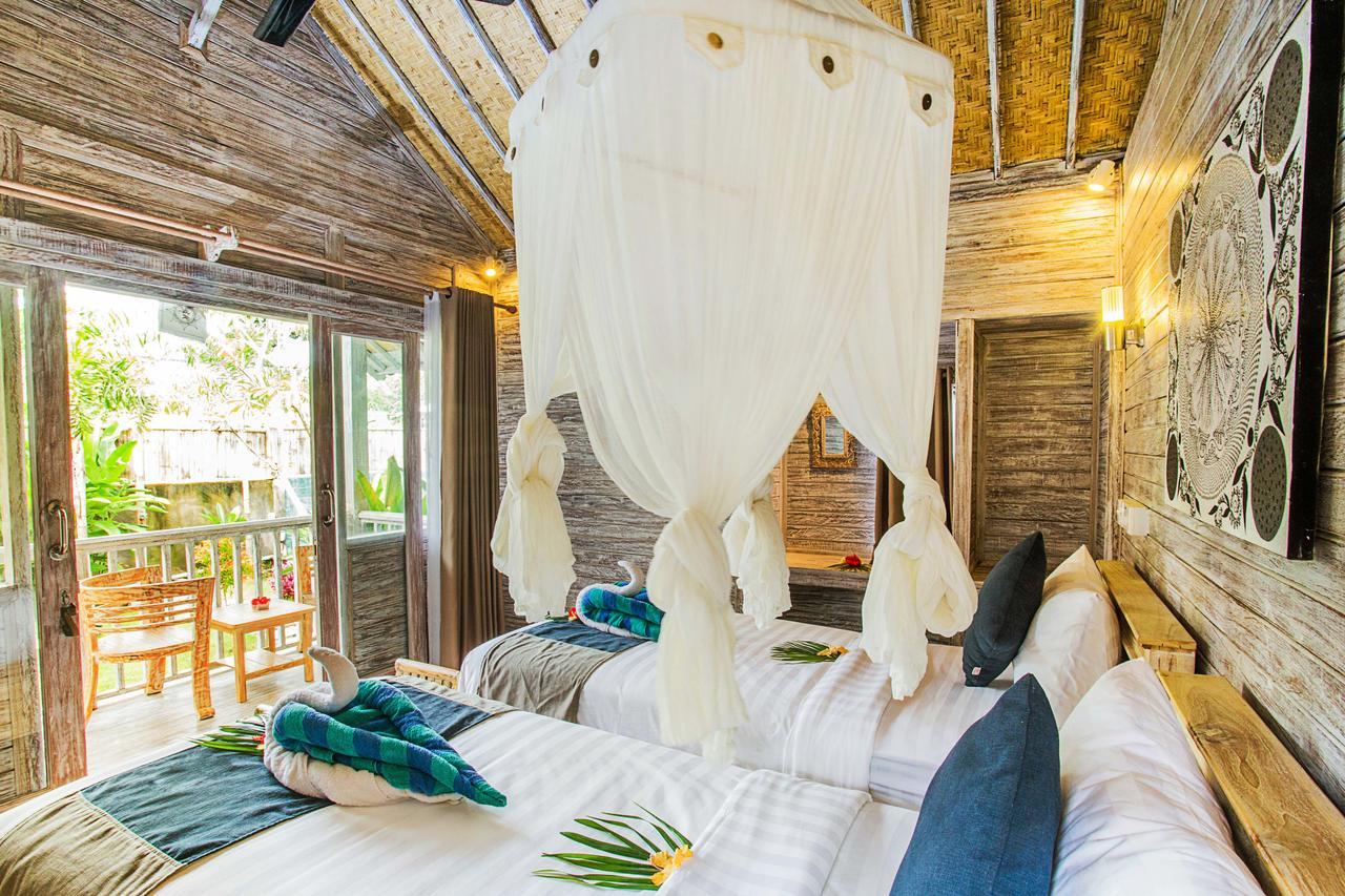 The Syron Huts Lembongan Hotell Eksteriør bilde