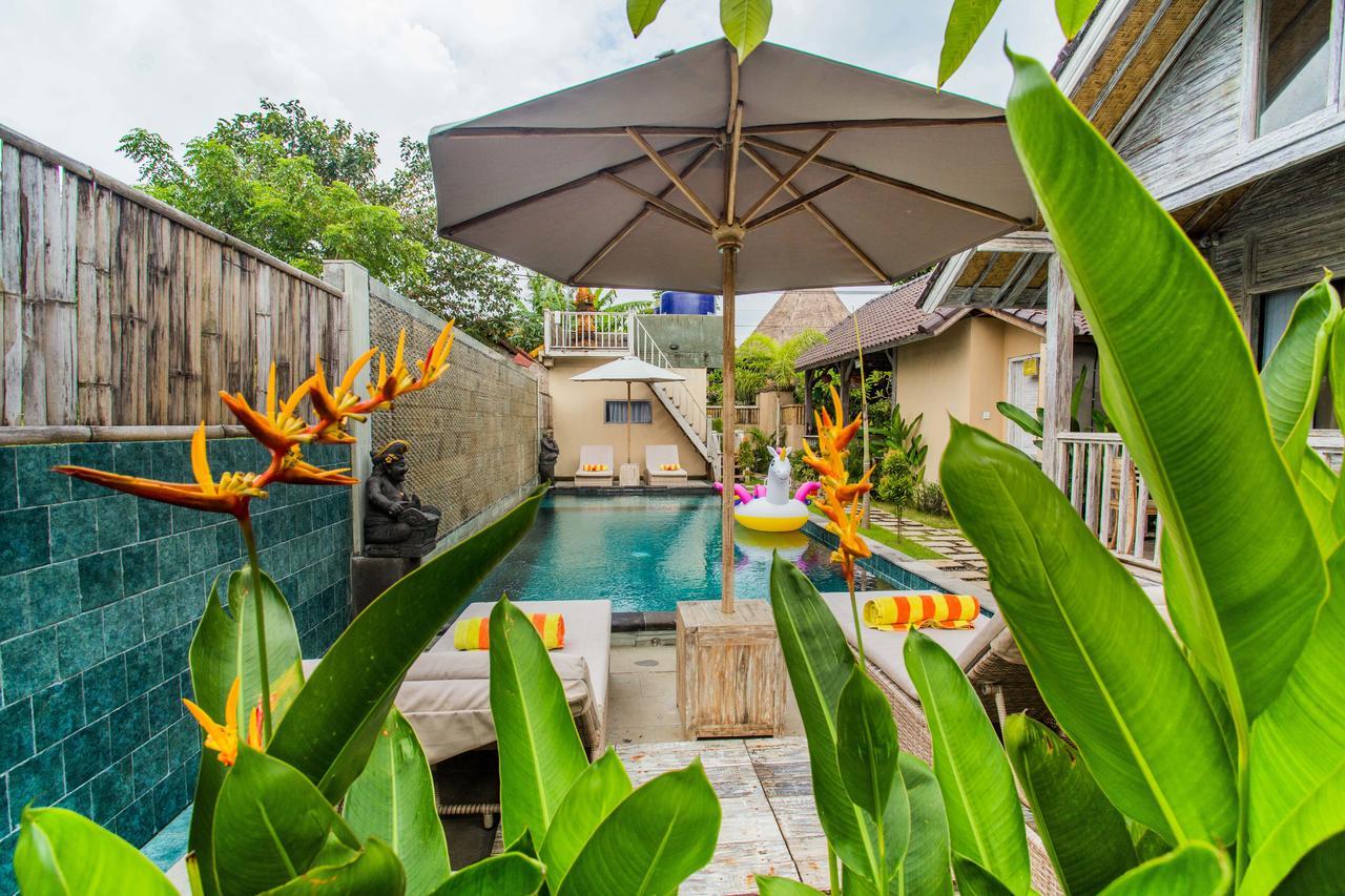 The Syron Huts Lembongan Hotell Eksteriør bilde