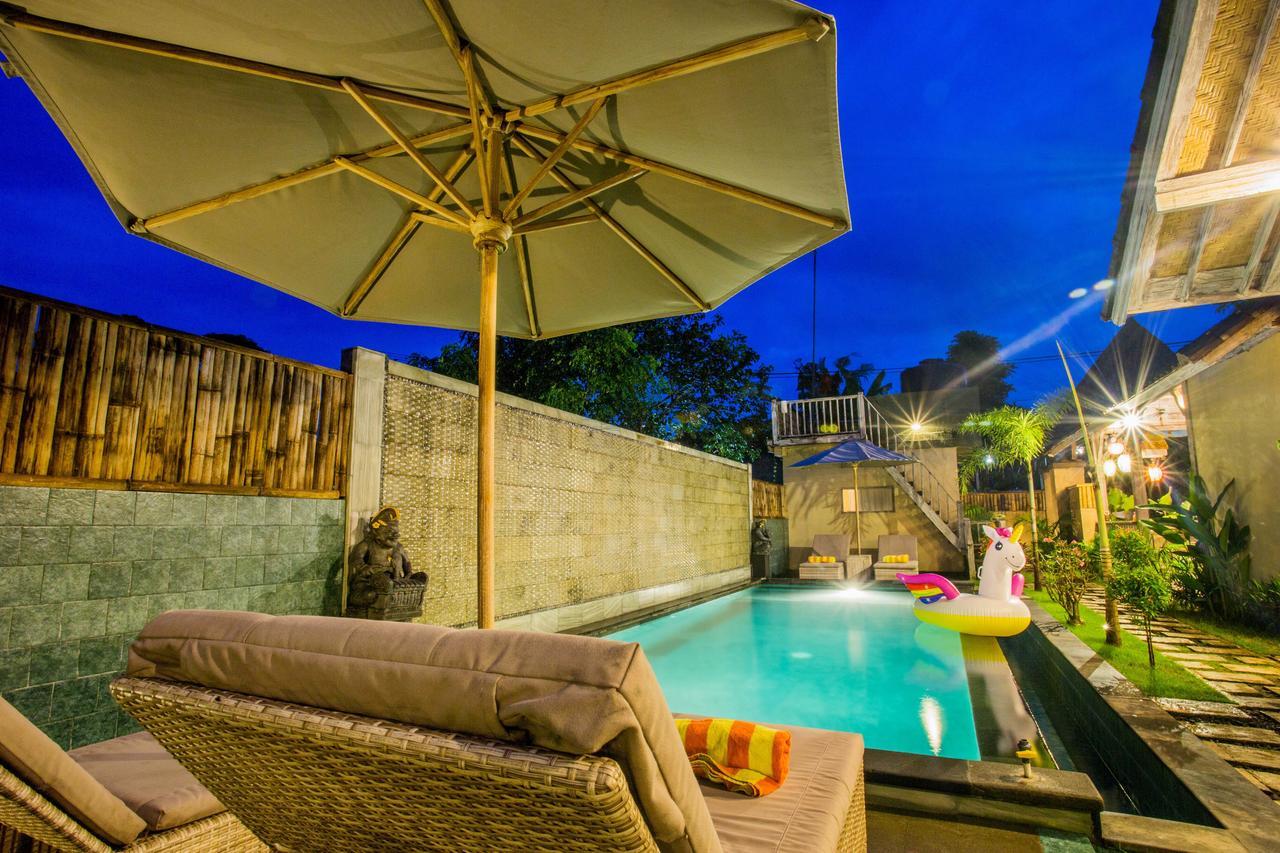 The Syron Huts Lembongan Hotell Eksteriør bilde