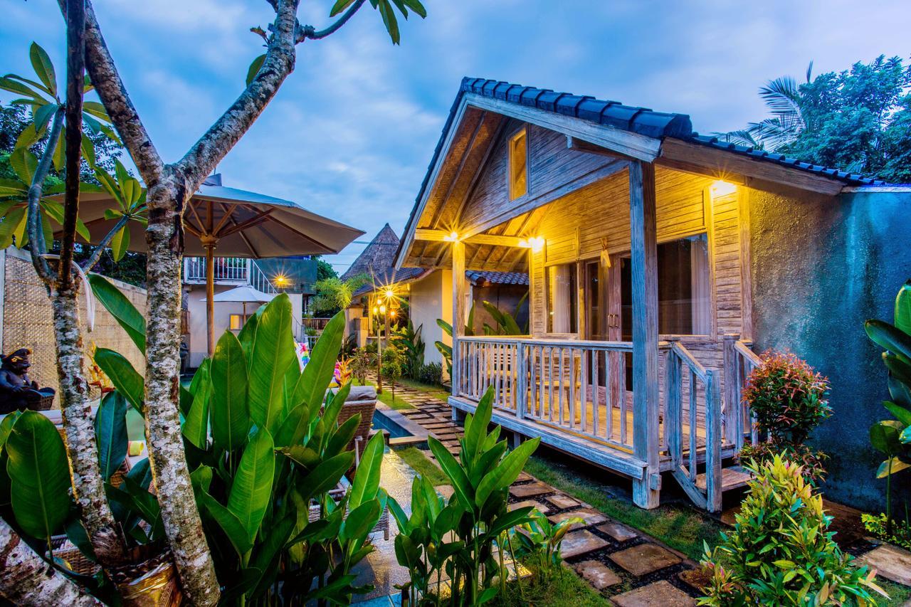 The Syron Huts Lembongan Hotell Eksteriør bilde