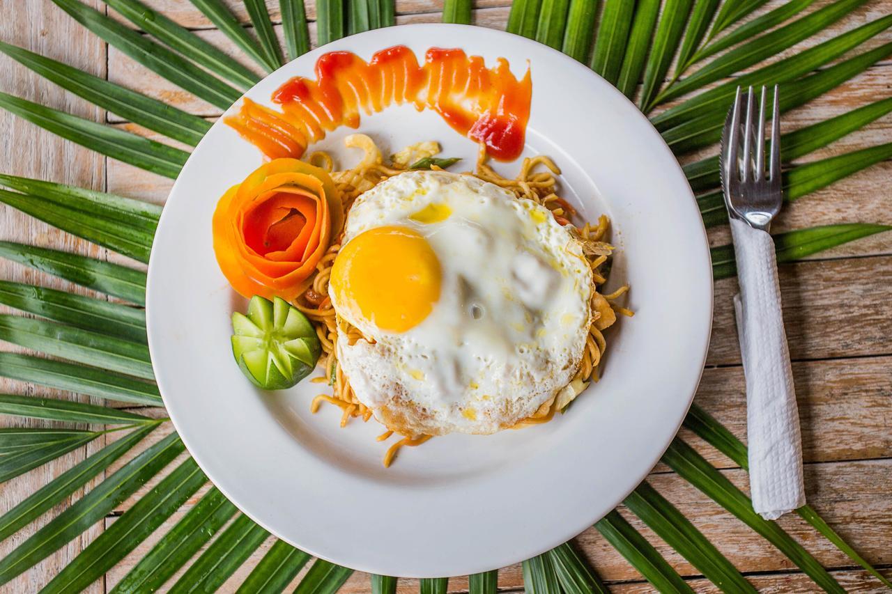 The Syron Huts Lembongan Hotell Eksteriør bilde