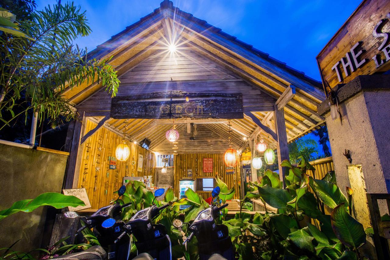 The Syron Huts Lembongan Hotell Eksteriør bilde